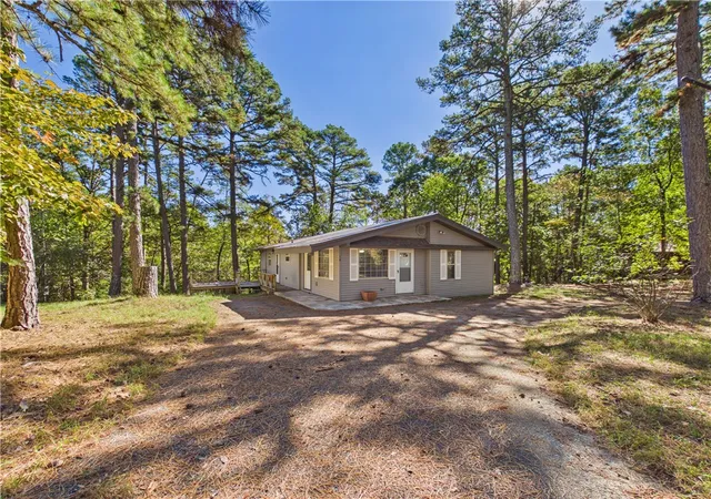 Photo 2 of Single family home for sale at 10 Forest Ln, Eureka Springs, AR 72632 | MLS# 1365554 | Listing updated on 2026-10-19