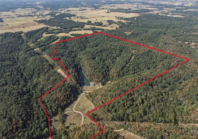 Photo 1 of Single family home for sale at 14882 Bird Mountain Rd, Sulphur Springs, AR 72768 | MLS# 1362520 | Listing updated on 2026-10-19