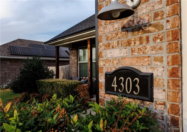 Photo 3 of Single family home for sale at 4303 SW Nativestone St, Bentonville, AR 72713 | MLS# 1365506 | Listing updated on 2026-10-20