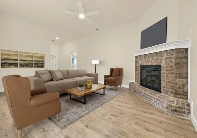 Photo 2 of Single family home for sale at 717 64th Avenue, Bentonville, AR 72713 | MLS# 1365551 | Listing updated on 2026-10-21