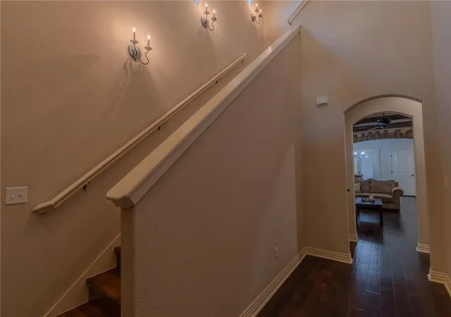 Photo 1 of Single family home for sale at 562 N Salem Rd, Fayetteville, AR 72704 | MLS# 1365439 | Listing updated on 2026-10-20