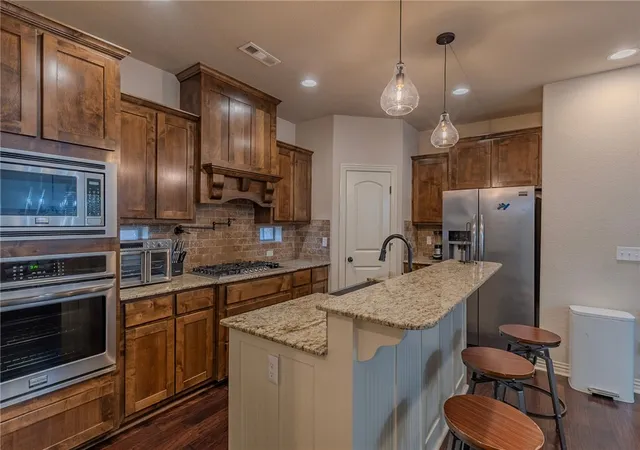 Photo 4 of Single family home for sale at 562 N Salem Rd, Fayetteville, AR 72704 | MLS# 1365439 | Listing updated on 2026-10-20