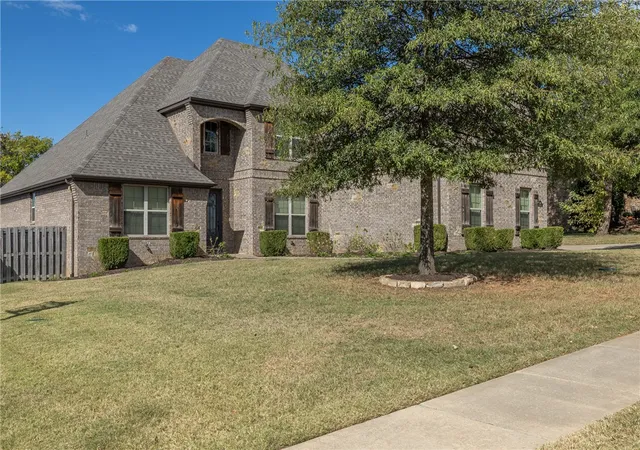 Photo 1 of Single family home for sale at 3147 N Chassy Ave, Fayetteville, AR 72703 | MLS# 1365373 | Listing updated on 2026-10-20