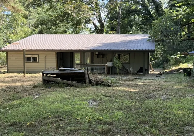 Photo 4 of Single family home for sale at 197 7th Street, St Paul, AR 72760 | MLS# 1365690 | Listing updated on 2026-10-22