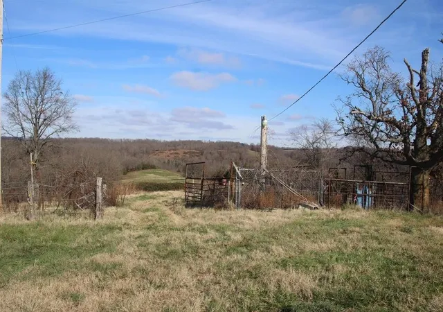 Photo 4 of House for sale at 3162 Mc 3024, Yellville, AR 72687 | MLS# 1365694 | Listing updated on 2026-10-20