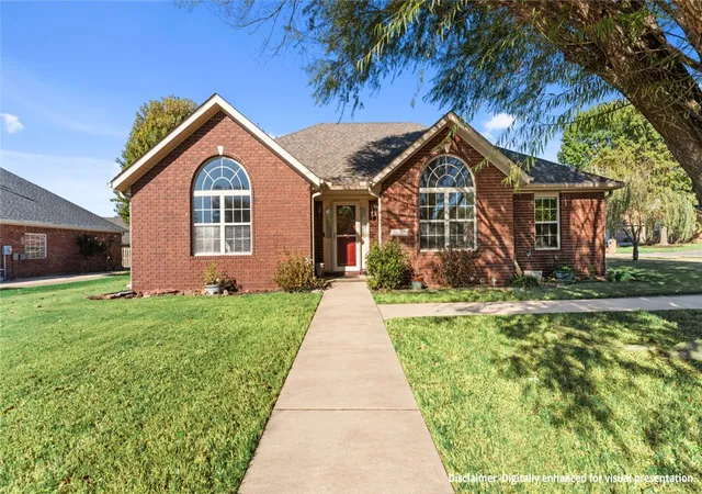 Photo 2 of Single family home for sale at 12024 Shark Ln, Farmington, AR 72730 | MLS# 1365584 | Listing updated on 2026-10-20