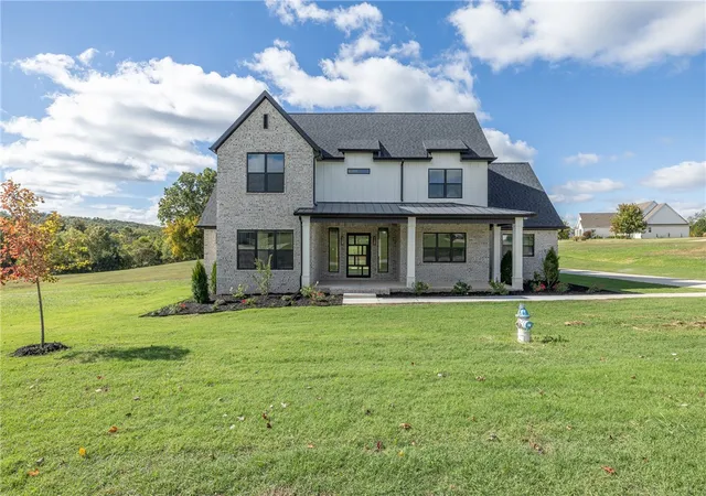 Single family home for sale at 669 Knollwood Dr, Goshen, AR 72703 | MLS# 1364744 | Listing updated on 2026-10-21