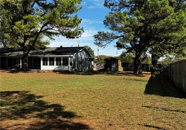 Photo 2 of Single family home for sale at 397 N 54th Avenue, Fayetteville, AR 72704 | MLS# 1365847 | Listing updated on 2026-10-21