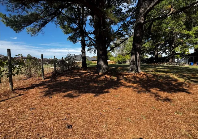 Photo 4 of Single family home for sale at 397 N 54th Avenue, Fayetteville, AR 72704 | MLS# 1365847 | Listing updated on 2026-10-21