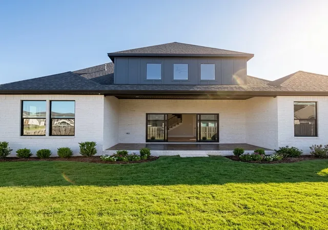 Photo 2 of Single family home for sale at 1800 Lotus Rd, Centerton, AR 72719 | MLS# 1364801 | Listing updated on 2026-10-22