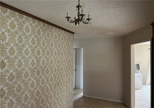 Photo 4 of Single family home for sale at 206 Roberta Dr, Harrison, AR 72601 | MLS# 1365923 | Listing updated on 2026-10-22