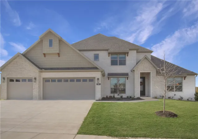 Photo 1 of Sale Pending at 2097 S Magnificent Loop, Fayetteville, AR 72701 | MLS# 1365940 | Listing updated on 2026-10-22