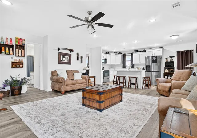 Photo 2 of Single family home for sale at 1261 County Rd 3530, Clarksville, AR 72830 | MLS# 1365956 | Listing updated on 2026-10-28