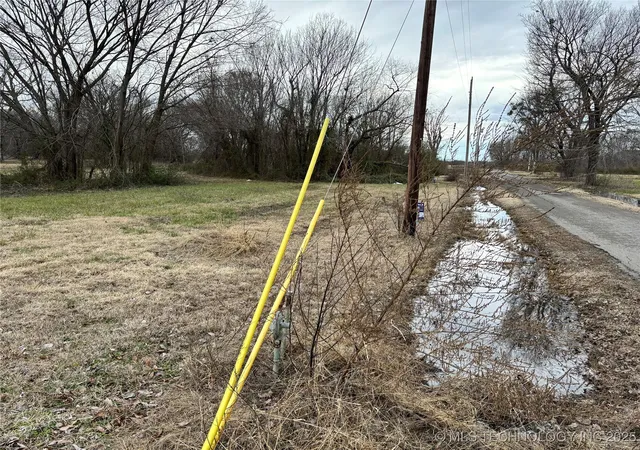 Photo 3 of Sale Pending at 65th, Muskogee, OK 74401 | MLS# 2504282 | Listing updated on 2026-09-06