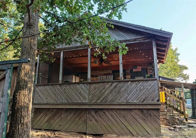 Photo 4 of Single family home for sale at 108 Patricia Ave, Eufaula, OK 74432 | MLS# 2540234 | Listing updated on 2026-09-09