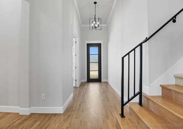 Photo 3 of Single family home for sale at 11212 S Fir Ave W, Jenks, OK 74037 | MLS# 2543548 | Listing updated on 2026-09-14