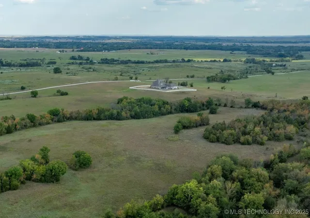 Photo 1 of Sale Pending at 4030 Road, Bartlesville, OK 74006 | MLS# 2544757 | Listing updated on 2026-10-01