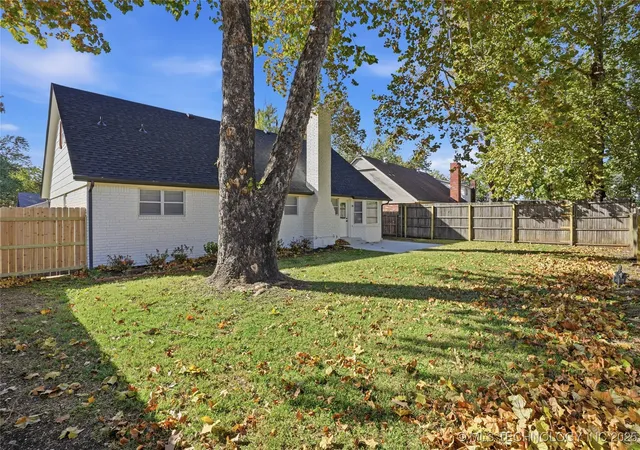 Photo 38 of Single family home for sale at 9615 E 27th Street, Tulsa, OK 74129 | MLS# 2547038 | Listing updated on 2026-09-09