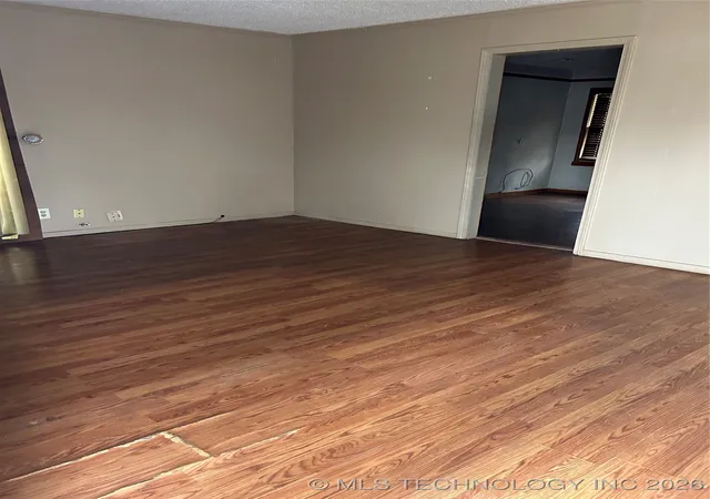 Photo 3 of Sale Pending at 247 E 28th Street N, Tulsa, OK 74114 | MLS# 2548358 | Listing updated on 2026-09-03