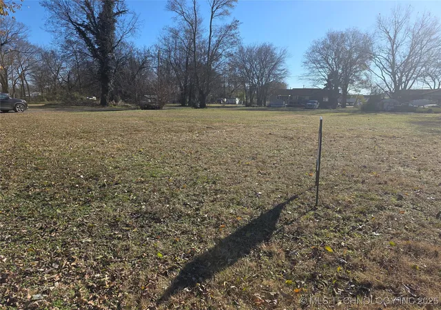 Photo 3 of Sale Pending at 001 E Elm St, Haskell, OK 74436 | MLS# 2549592 | Listing updated on 2026-09-04