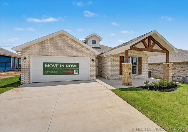 Photo 2 of Single family home for sale at 2052 E 130th Lane S, Jenks, OK 74037 | MLS# 2601221 | Listing updated on 2026-09-13