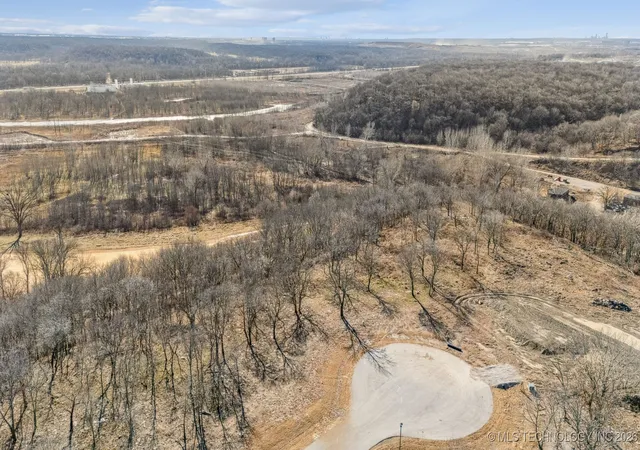 Photo 3 of Land for sale at 5827 N Eagle Rd, Owasso, OK 74055 | MLS# 2601468 | Listing updated on 2026-09-01