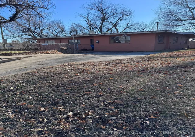 Photo 1 of Sale Pending at 3812 E 28th Street, Tulsa, OK 74114 | MLS# 2601779 | Listing updated on 2026-09-14