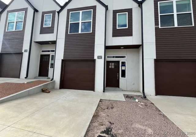 Photo 1 of Sale Pending at 3502 Redbud Ln, Tulsa, OK 74132 | MLS# 2602501 | Listing updated on 2026-09-18