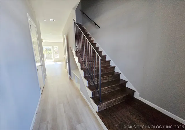 Photo 3 of Sale Pending at 3406 Redbud Ln, Tulsa, OK 74132 | MLS# 2602777 | Listing updated on 2026-10-04