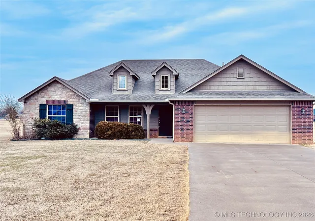 Photo 1 of Sale Pending at 1740 West 520, Pryor, OK 74361 | MLS# 2602836 | Listing updated on 2026-08-31