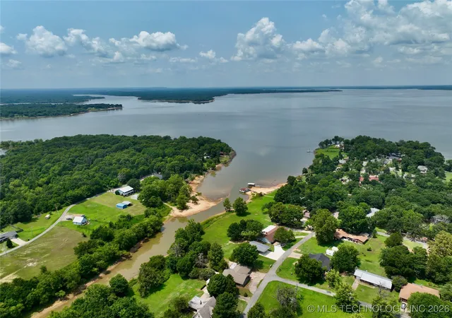 Photo 3 of Sale Pending at 1791 W Mcgill Cir, Eufaula, OK 74432 | MLS# 2601319 | Listing updated on 2026-09-14