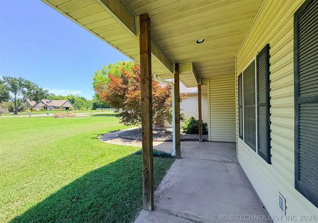 Photo 4 of Sale Pending at 16929 W 736 Road, Tahlequah, OK 74464 | MLS# 2603218 | Listing updated on 2026-08-31