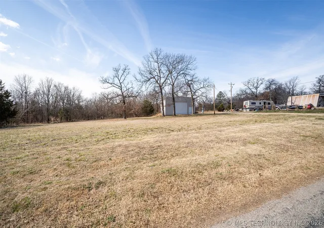 Photo 4 of Sale Pending at 380 E 437 Road, Spavinaw, OK 74366 | MLS# 2604341 | Listing updated on 2026-08-30