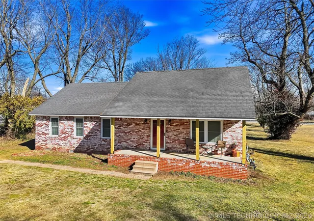 Photo 1 of Single family home for sale at 1627 S Locust Ave, Westville, OK 74965 | MLS# 2604693 | Listing updated on 2026-09-06