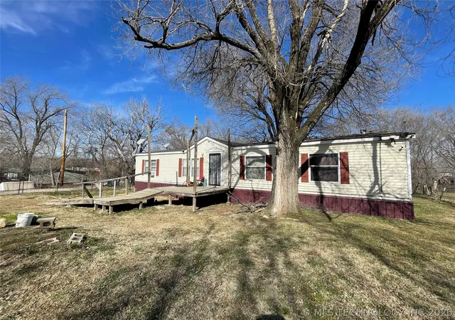 Photo 2 of Sale Pending at 25203 E 111th Street S, Broken Arrow, OK 74014 | MLS# 2604773 | Listing updated on 2026-09-10