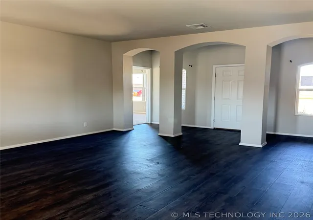 Photo 3 of Sale Pending at 7510 E 159th Street S, Bixby, OK 74008 | MLS# 2605551 | Listing updated on 2026-09-13