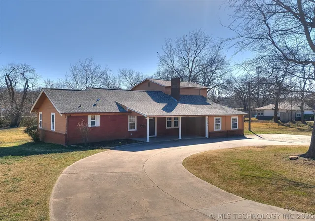 Photo 1 of Sale Pending at 2524 W 51st Street, Tulsa, OK 74107 | MLS# 2606310 | Listing updated on 2026-09-08