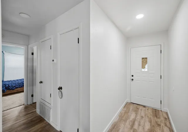 Photo 3 of Single family home for sale at 125 W Austin St, Broken Arrow, OK 74011 | MLS# 2606921 | Listing updated on 2026-09-08