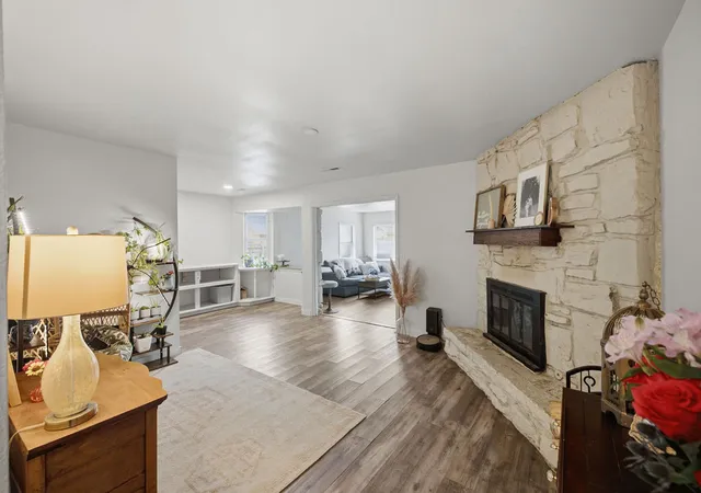 Photo 3 of Single family home for sale at 125 W Austin St, Broken Arrow, OK 74011 | MLS# 2606921 | Listing updated on 2026-09-08