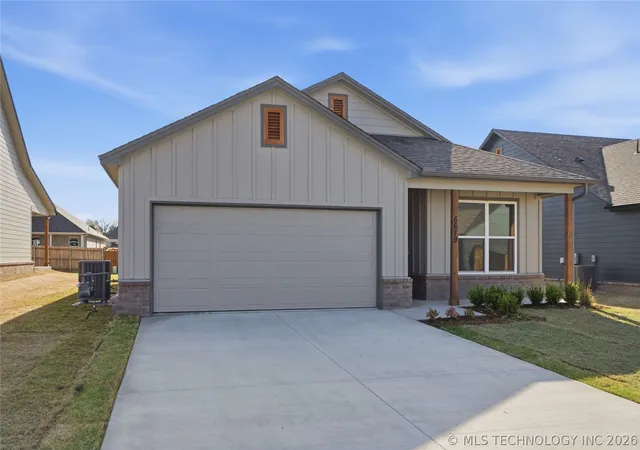 Photo 4 of Single family home for sale at 6619 S Aster Ave, Broken Arrow, OK 74011 | MLS# 2607718 | Listing updated on 2026-09-08