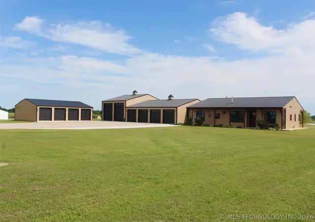 Photo 1 of Single family home for sale at 23800 E 720 Road, Wagoner, OK 74467 | MLS# 2607979 | Listing updated on 2026-09-14