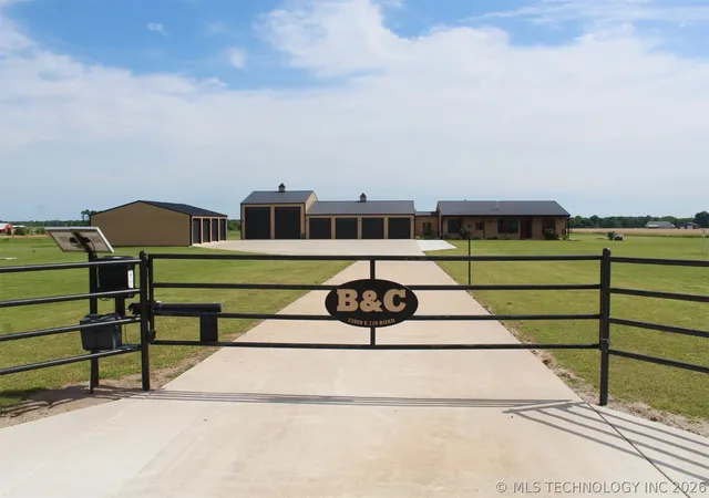 Photo 2 of Single family home for sale at 23800 E 720 Road, Wagoner, OK 74467 | MLS# 2607979 | Listing updated on 2026-09-14