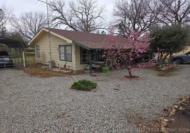Photo 3 of Single family home for sale at 120290 South 4182, Eufaula, OK 74432 | MLS# 2608714 | Listing updated on 2026-09-10