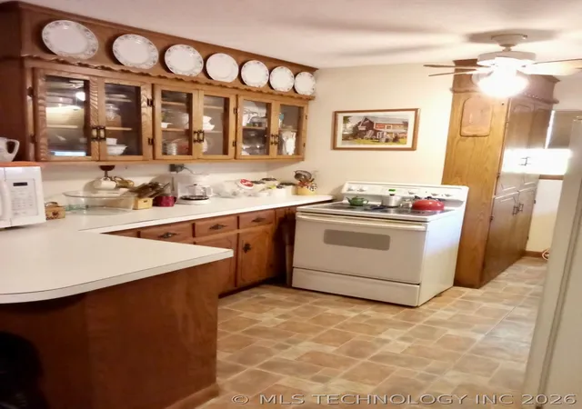 Photo 3 of Single family home for sale at 264 SE Main St, Checotah, OK 74426 | MLS# 2609035 | Listing updated on 2026-09-08