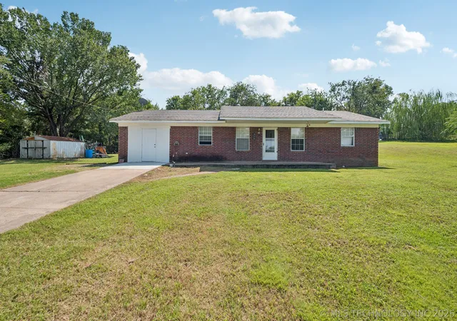 Photo 1 of Single family home for sale at 770 Nw Seneca, Mc Alester, OK 74501 | MLS# 2609216 | Listing updated on 2026-09-03