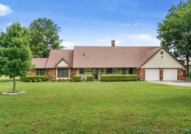 Photo 2 of Single family home for sale at 4152 W Oak St, Skiatook, OK 74070 | MLS# 2609248 | Listing updated on 2026-09-14