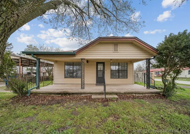 Photo 1 of Sale Pending at 205 N Baltimore, Allen, OK 74825 | MLS# 2608846 | Listing updated on 2026-10-01