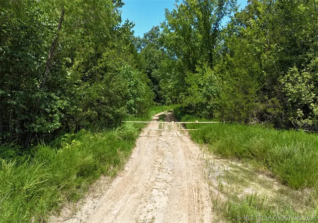Photo 2 of Land for sale at Se 1016 Avenue, Wilburton, OK 74578 | MLS# 2609645 | Listing updated on 2026-09-14