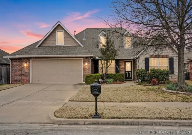 Photo 1 of Single family home for sale at 12528 S Date St, Jenks, OK 74037 | MLS# 2609657 | Listing updated on 2026-09-14