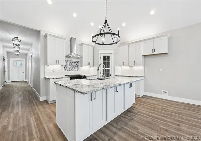 Photo 3 of Single family home for sale at 1846 N Utica Ave, Tulsa, OK 74110 | MLS# 2609734 | Listing updated on 2026-09-14